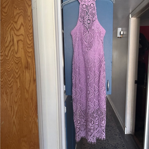 Elegant Lavender Lace Dress - Picture 1 of 5